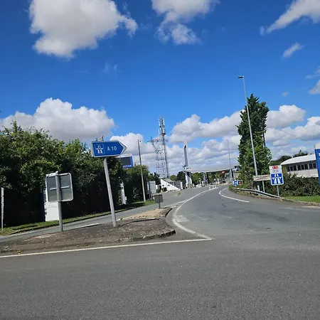 Center Futuroscope Free Parking Wifi * Chasseneuil-du-Poitou